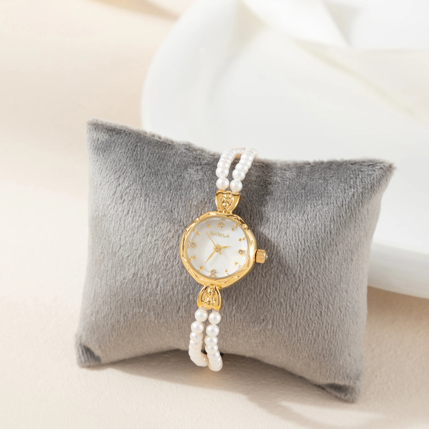 Pearl Grace Round Dial Watch